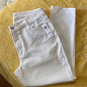 Old Navy High-Waisted Wow Super Skinny White Ankle Jeans Size 12 Petite